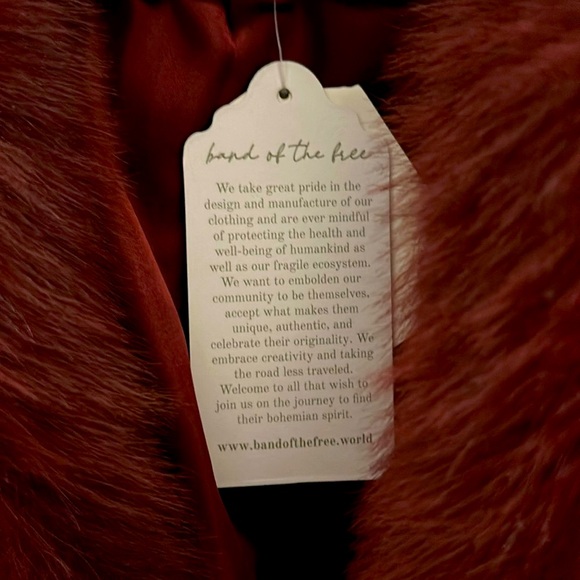 NWT FINAL SALE Band of The Free Faux Fur Coat - Picture 6 of 6